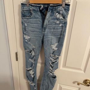 American Eagle Super Ripped Mid-Rise Blue Jeans